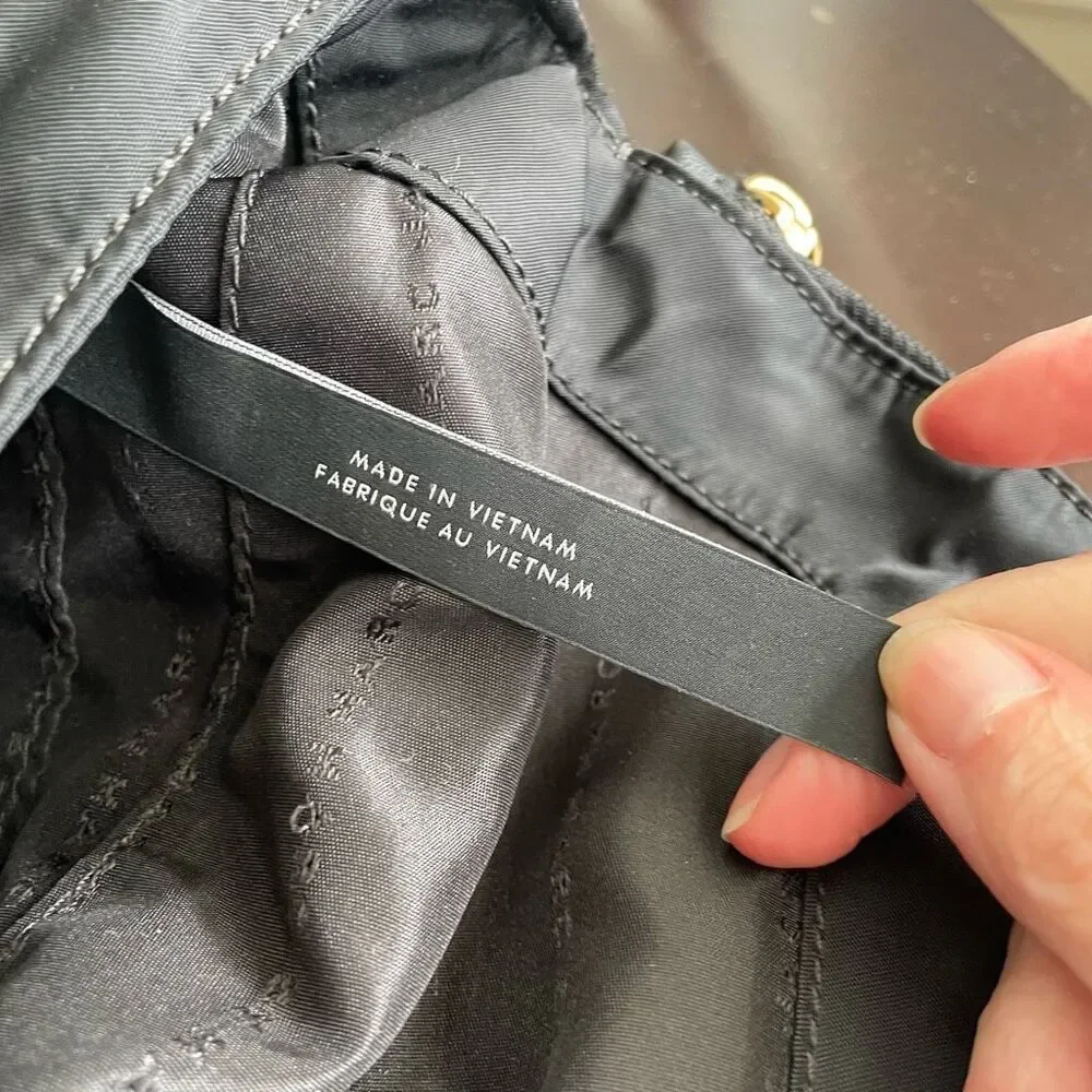 Marc Jacobs Preppy Nylon Messenger Bag Black Gold $200